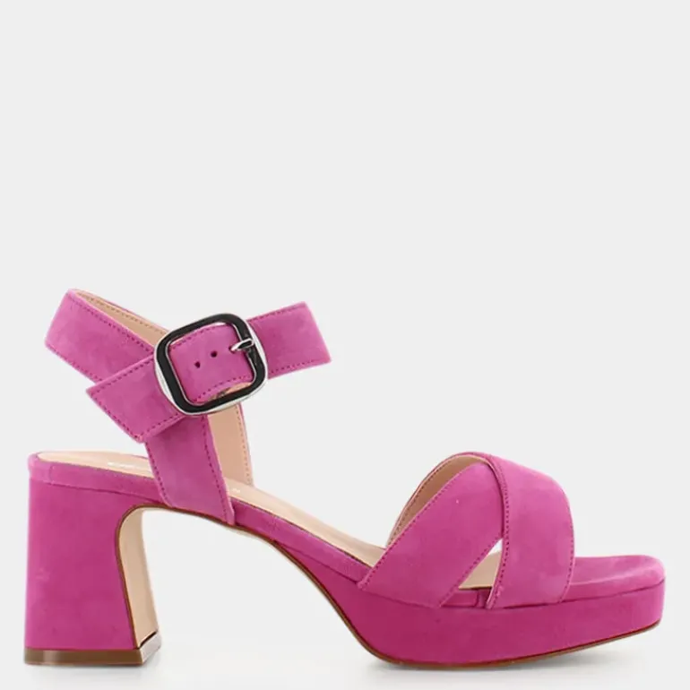 CAM- SANDALI FUXIA CP-E23D-01