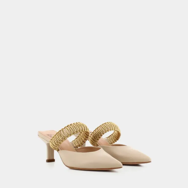 CHANEL BEIGE UN-E23D-01