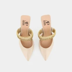 CHANEL BEIGE UN-E23D-01