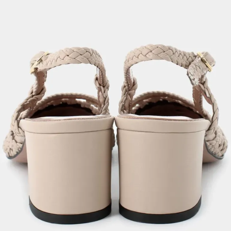 INTRECC- CHANEL BEIGE+NERO CC-E24D-02