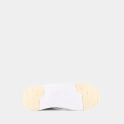 R78 Voyage- SPORTIVE White-White-Island Pink 380729