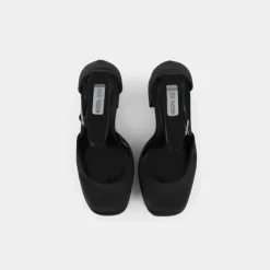 SATIN- DECOLLET&Egrave; BLACK SATIN LONDYN